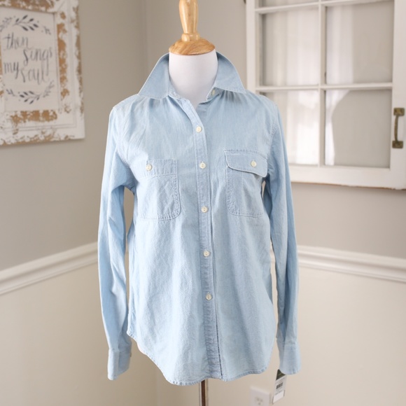Lauren Ralph Lauren Tops - Lauren Ralph Lauren NWT Chambray Button up, Petite